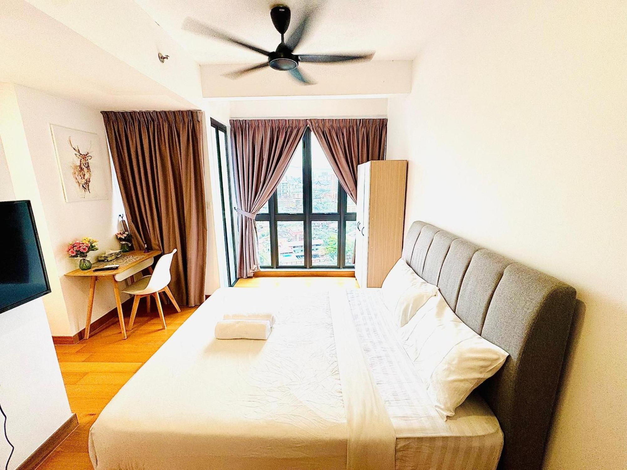 The Luxe Infinitum By Travel Nation Klcc